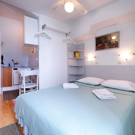 Gasthuis Bucol Seaview 3*